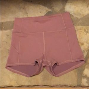 Lululemon align 4” red dust shorts 4